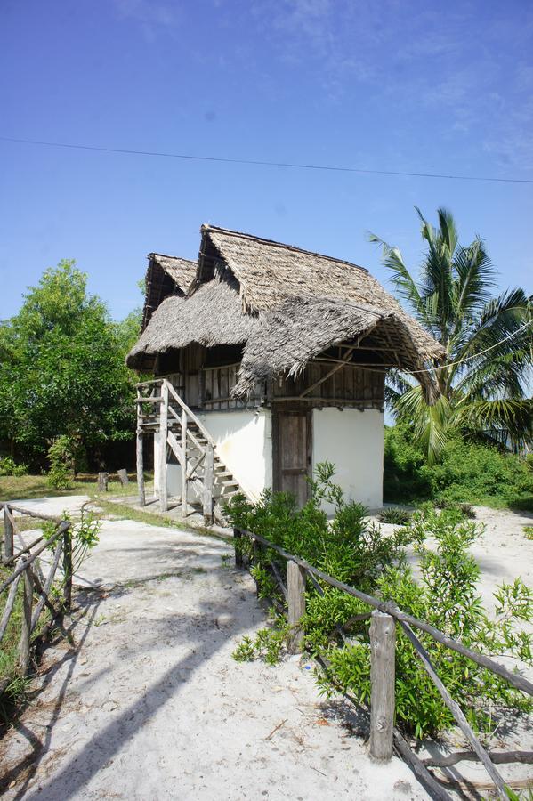 Bed and Breakfast Palm Hill House à Kilindoni Extérieur photo